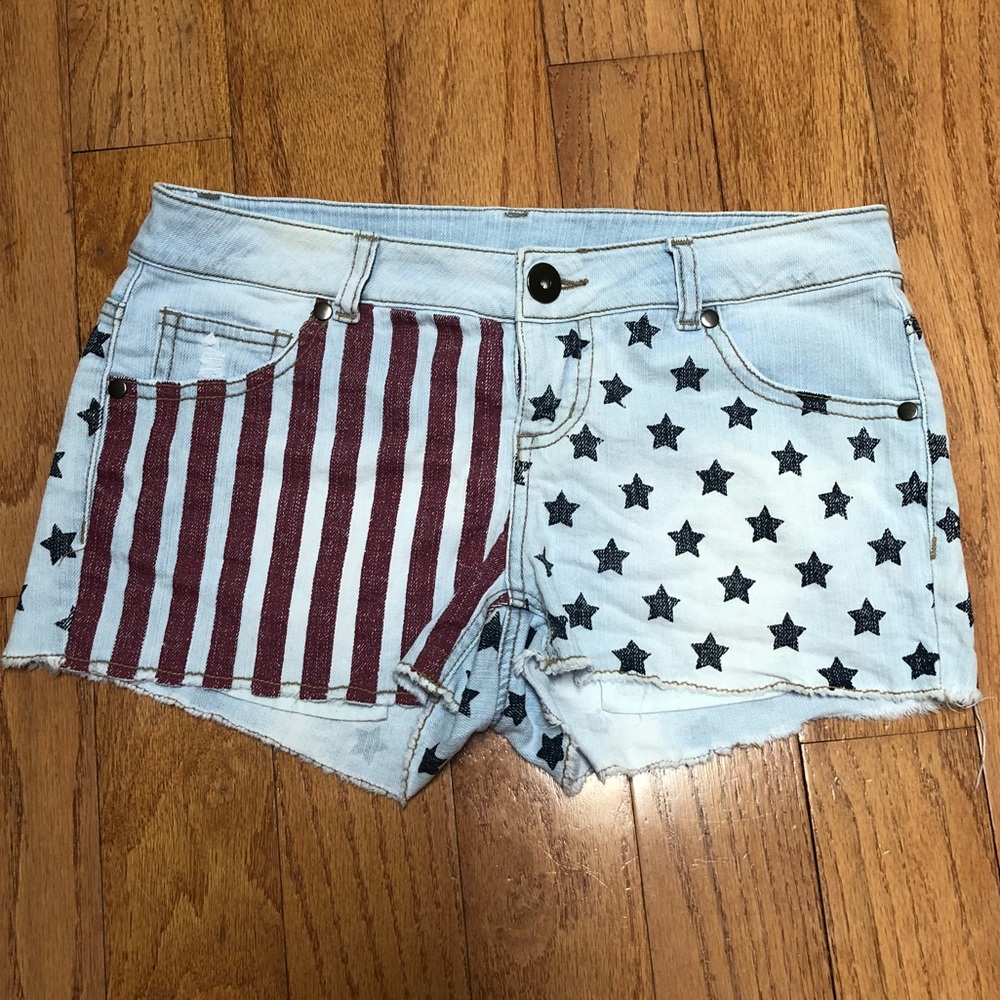 American flag denim shorts! Size Small